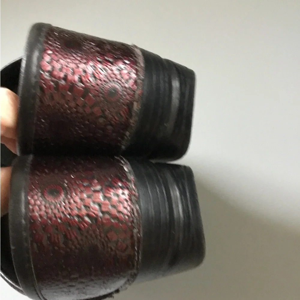Dansko Medallion Burgundy Clogs Shoes - Picture 5 of 7